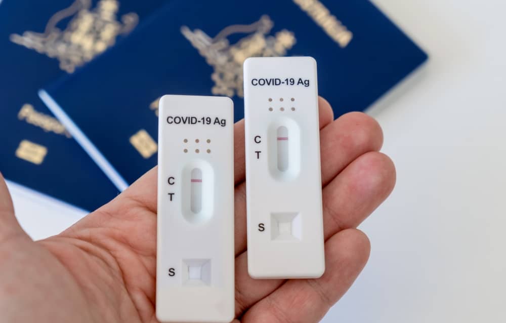 Covid Rapid Antigen test showing negative results.