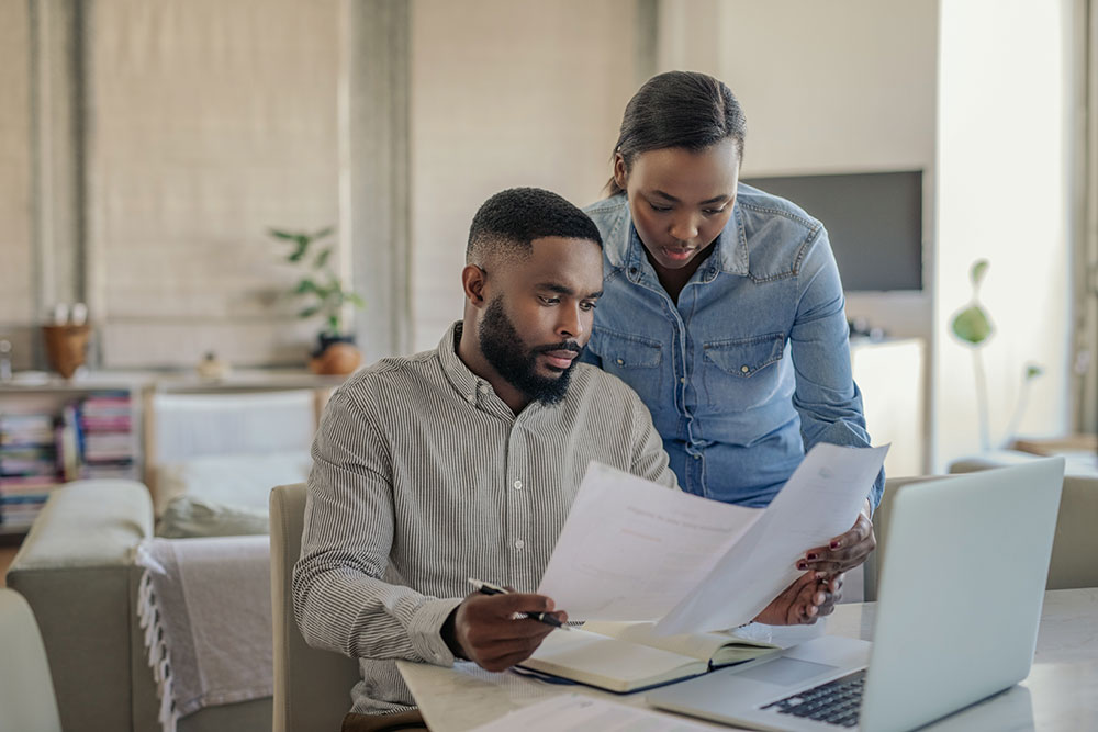couple worried about finances